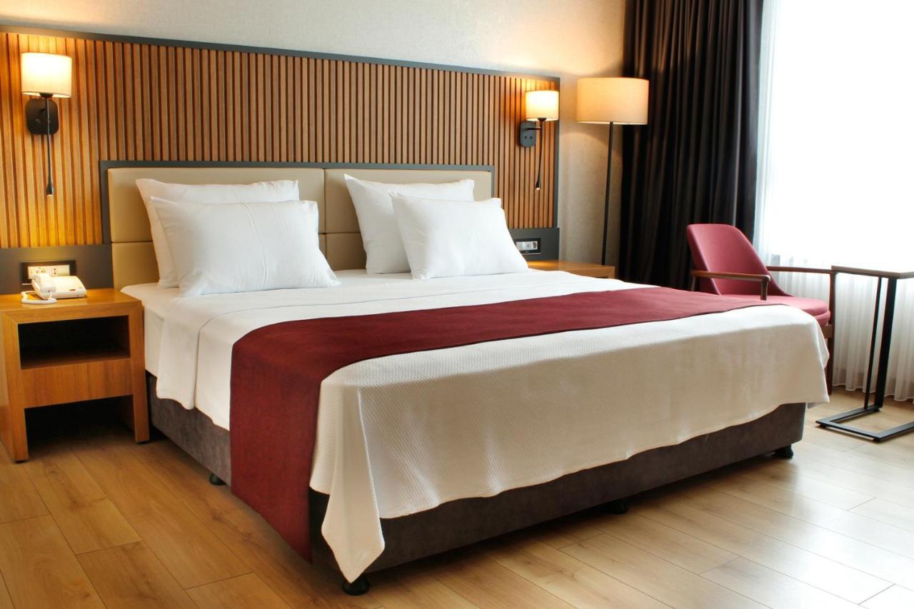 Ramada Plaza By Wyndham Ordu Hotell Exteriör bild